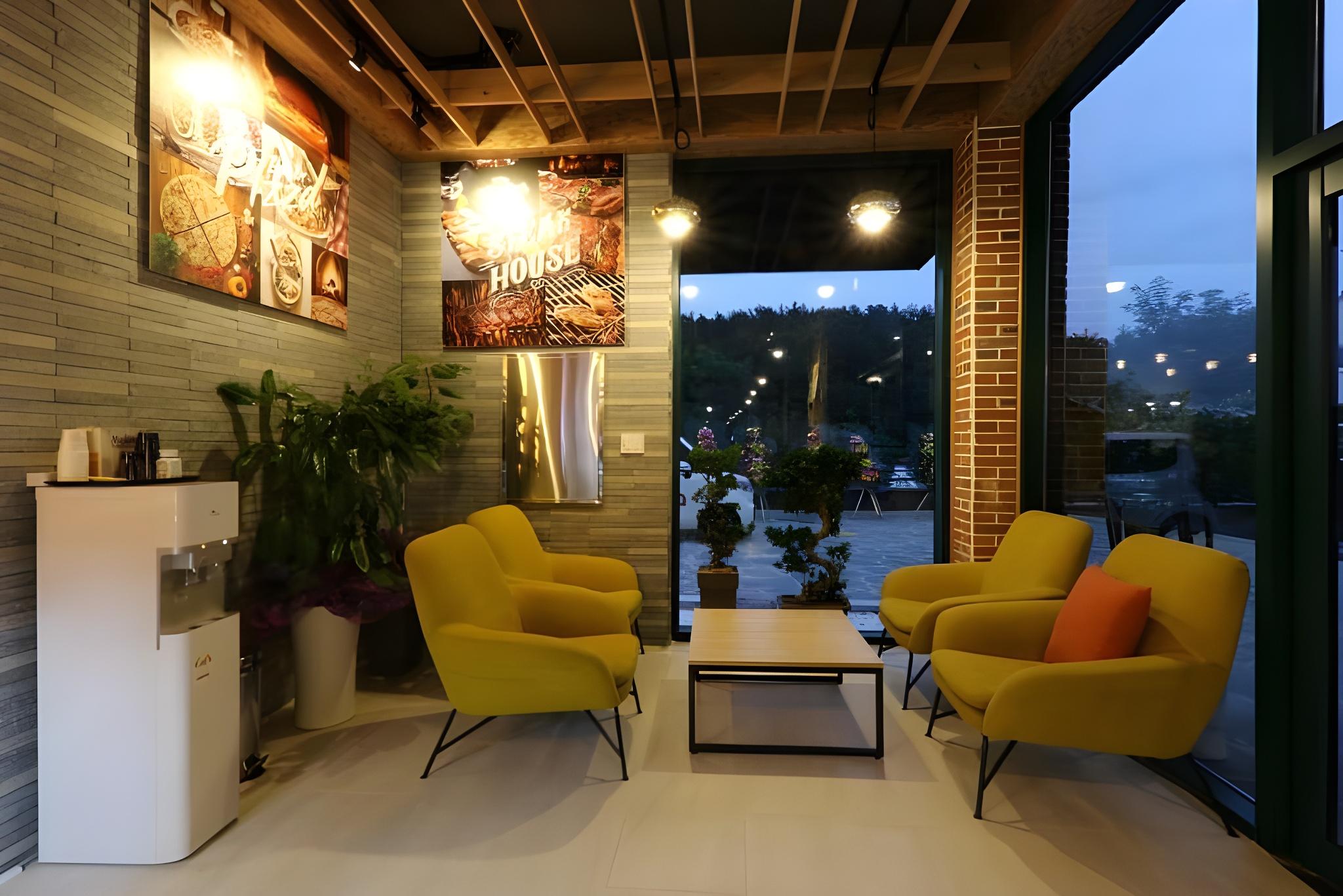 부여 파크아트빌라스 (Buyeo Park Art Villas)