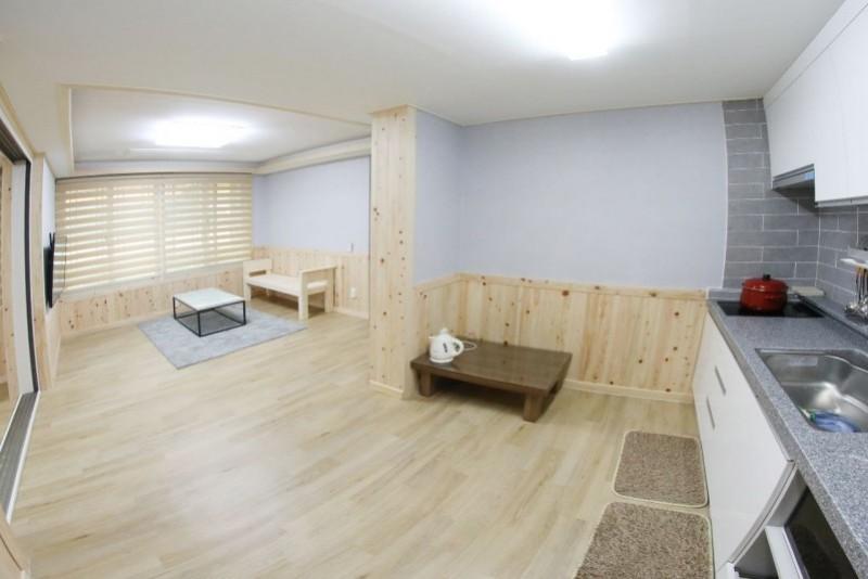 여수 정원이예쁜독채펜션 (Yeosu Beautiful Garden Unshared House Pension)