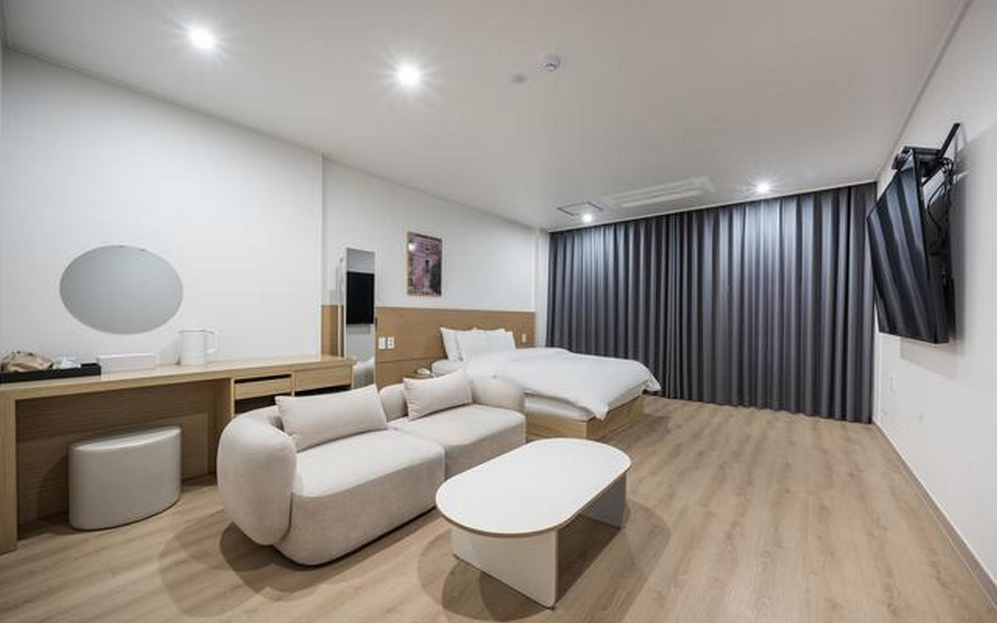 익산 비지니스호텔 라움스테이 (Iksan Business Hotel Raum Stay)