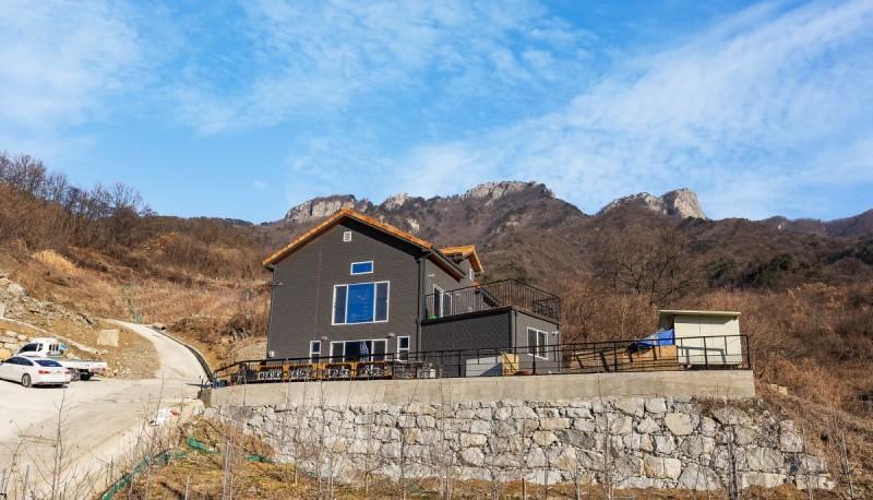 제천 충주빛나는월악펜션 (Jecheon Binnaneun Worak Pension)