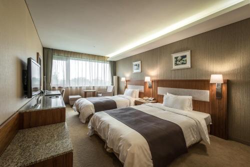 샹그리아 비치 관광 호텔 (SHANGRIA BEACH TOURIST HOTEL)