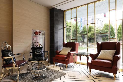 엘 타워 호텔 (El Tower Hotel)