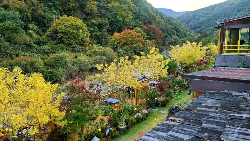 무주 흙집풍경펜션 (Muju Heukjip Punggyeong Pension)