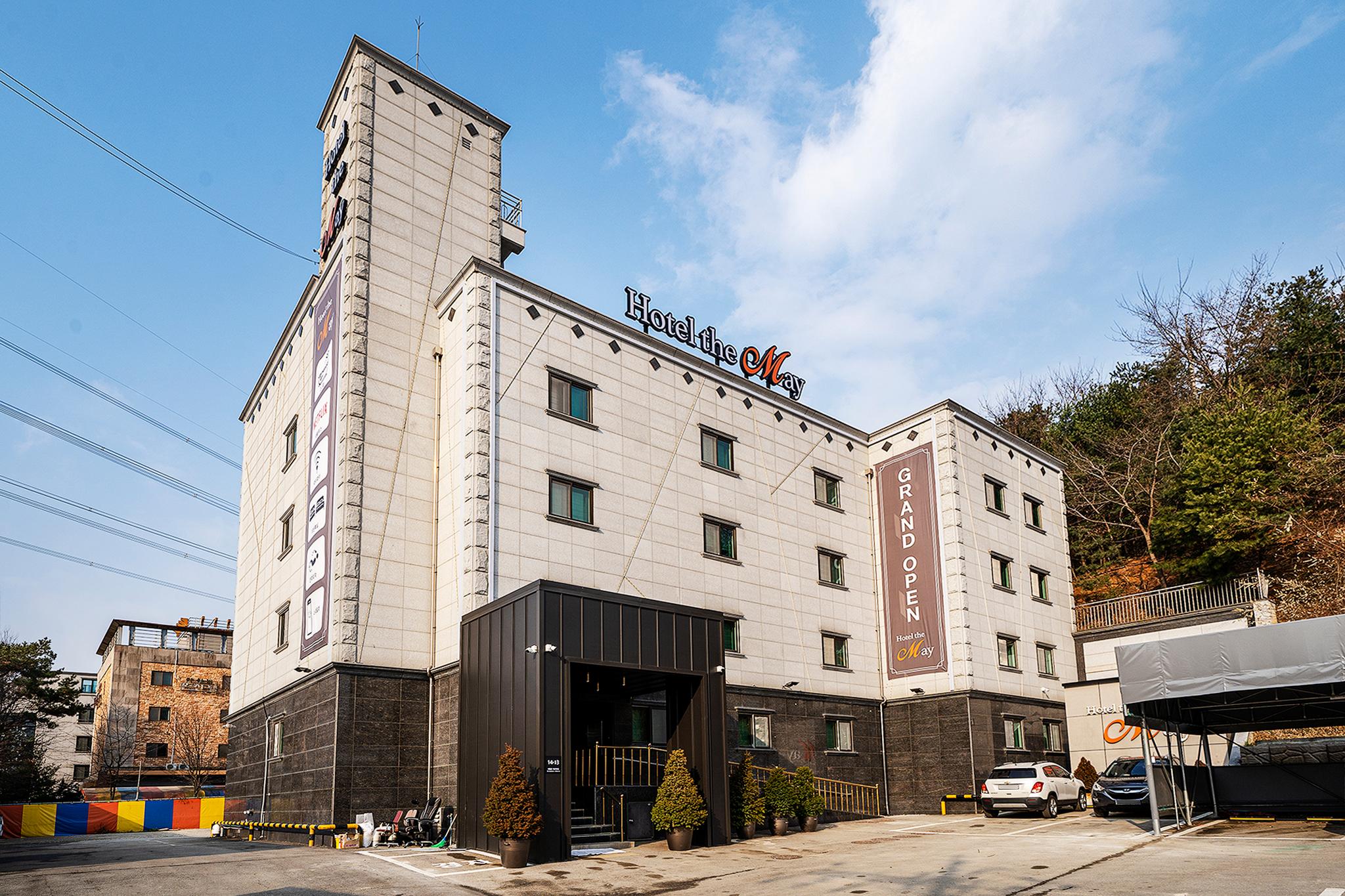 화성 월문 호텔 더 메이 (Hwaseong Wolmun Hotel The May)