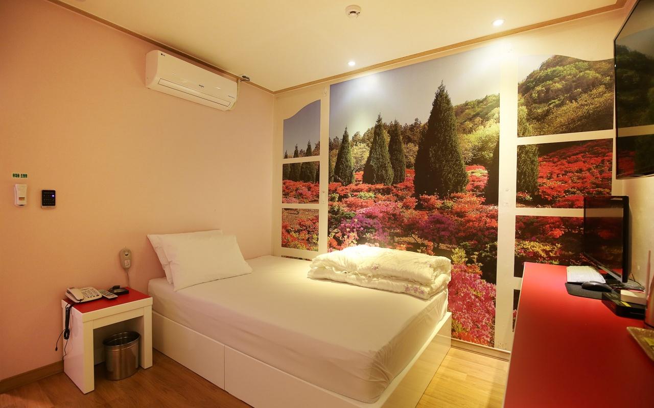 공주 수 (Gongju Soo)