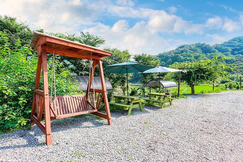 공주 하얀펜션 (Gongju Hayan Pension)