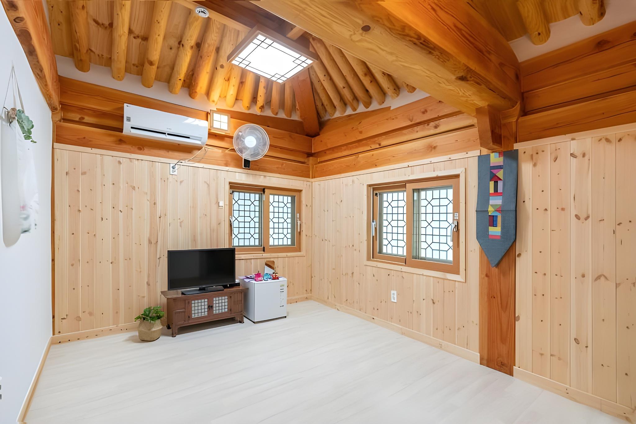 공주 고마게스트하우스펜션 (Gongju Goma Guesthouse Pension)