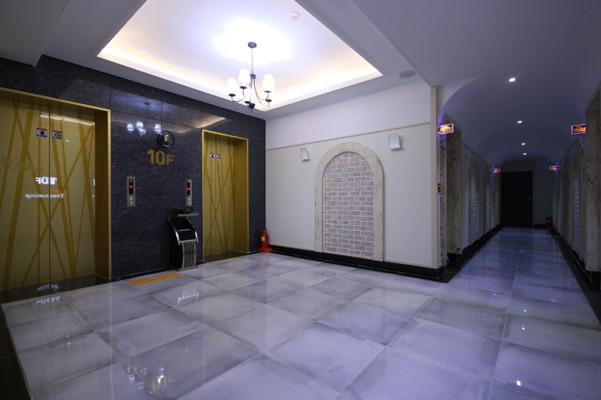 울산 KTX역 G&G (Ulsan KTX Station G and G)