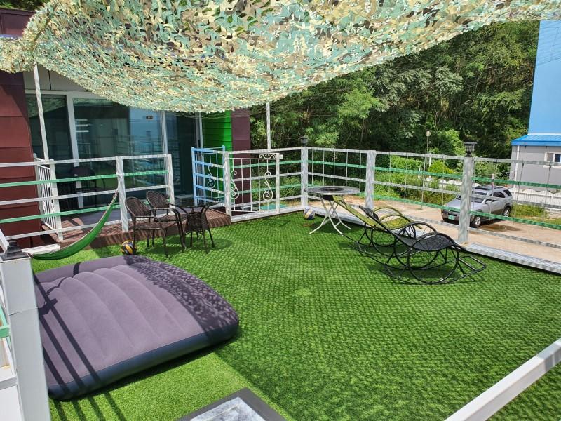 영덕 해파랑펜션 (Yeongdeok Sea Blue Pension)