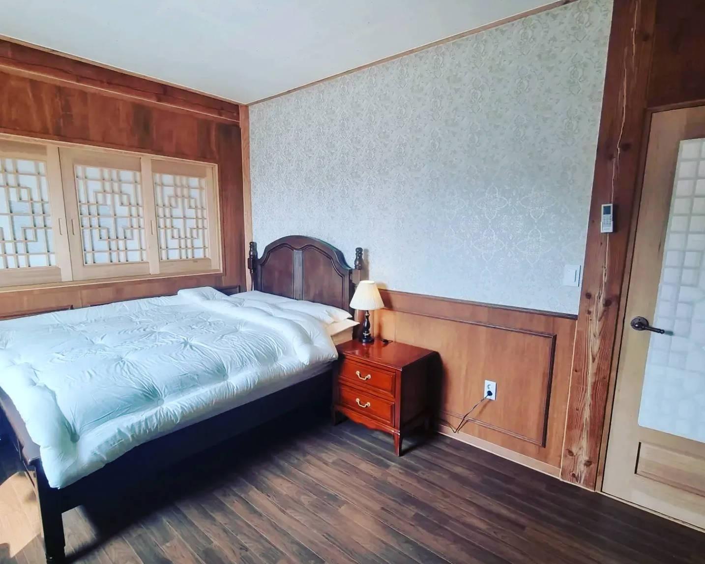 금마관 독채 한옥 (Iksan Geummagwan Private Hanok House)