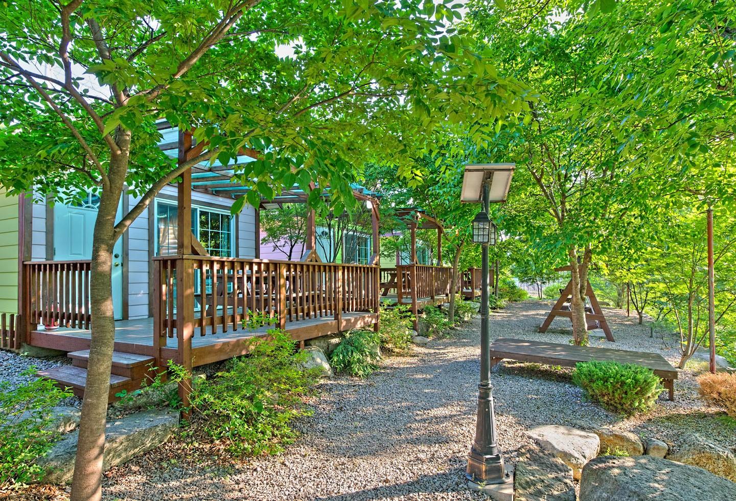 물가에 펜션 (Moolgaae Pension)