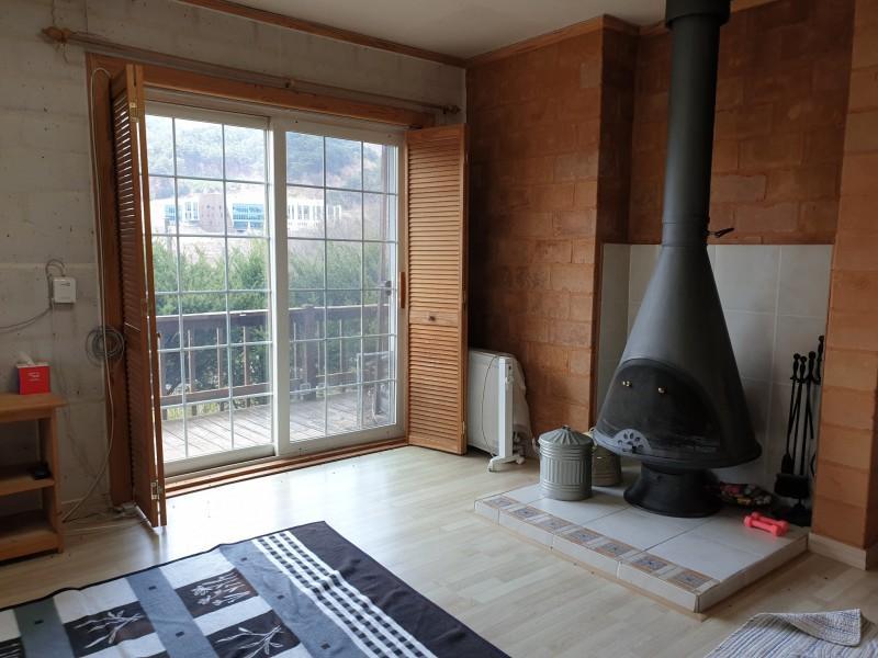 봉화 홍제원펜션 (Bonghwa Hongjewon Pension)