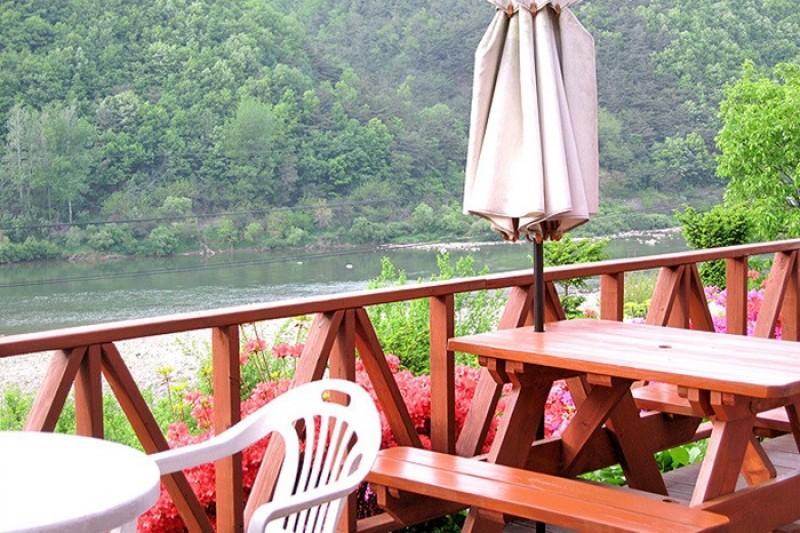 단양 향기나무펜션 (Danyang Fragrant Tree Pension)
