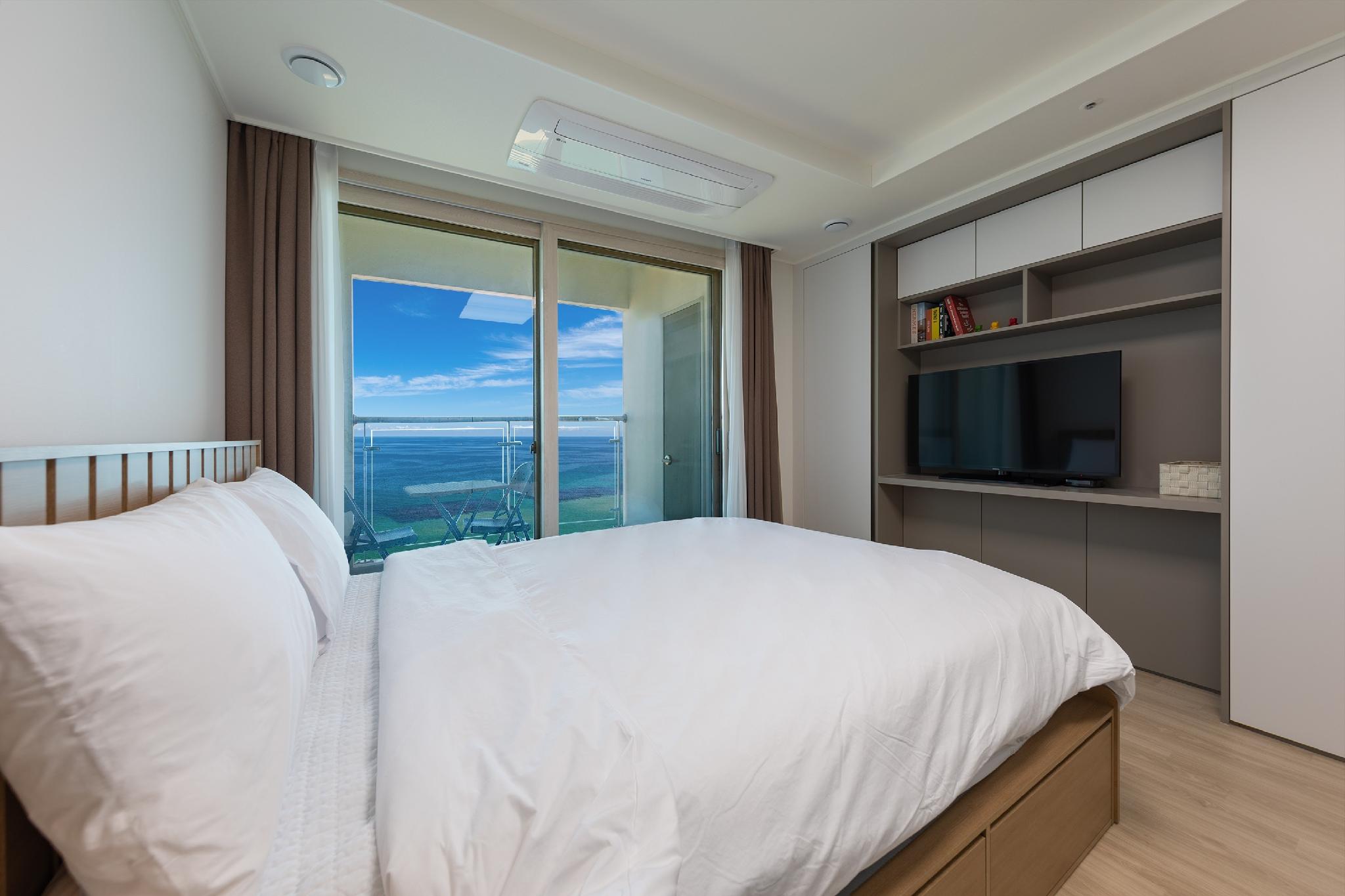 속초 써밋베이 오션뷰 1705 (Sockcho Summitbay Oceanview 1705)