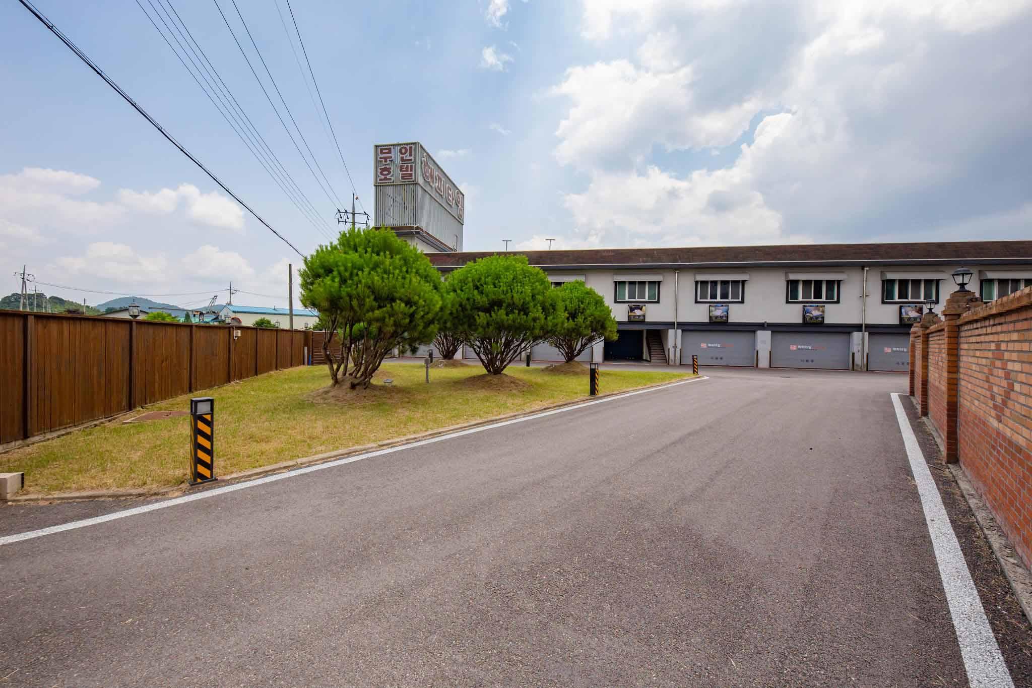 호텔 야자 담양점(본관) (HOTEL YAJA Damyangjum (Main Building))