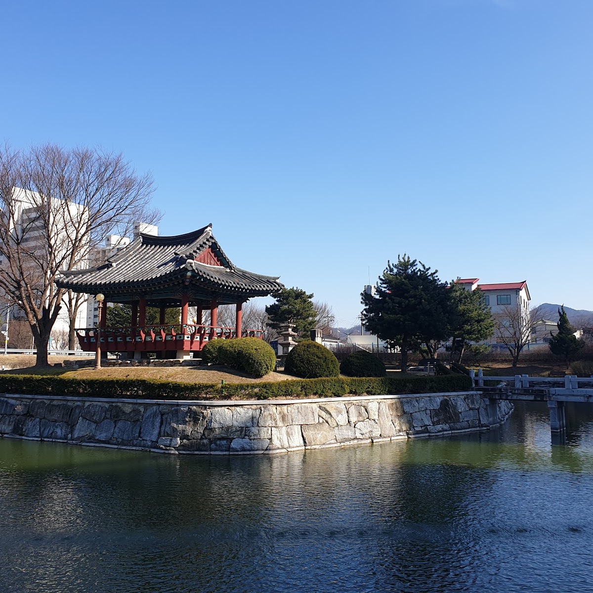 설성공원