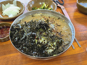 강릉해변막국수