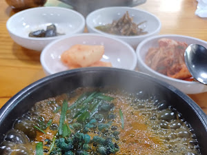 괴산올갱이해장국