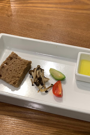 방유당 요즘 한식 다이닝 그레이츠 판교점