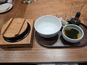 방유당 요즘 한식 다이닝 그레이츠 판교점