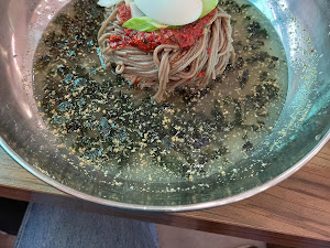 봉평산골메밀촌