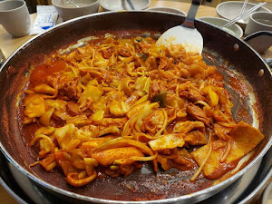 철판위에닭갈비2호점