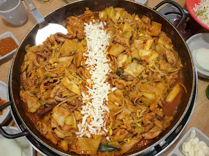 철판위에닭갈비2호점