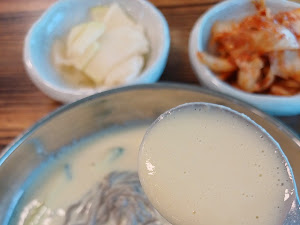 초당동치미막국수
