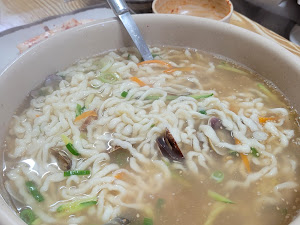 통채칼국수