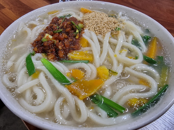 할매칼국수