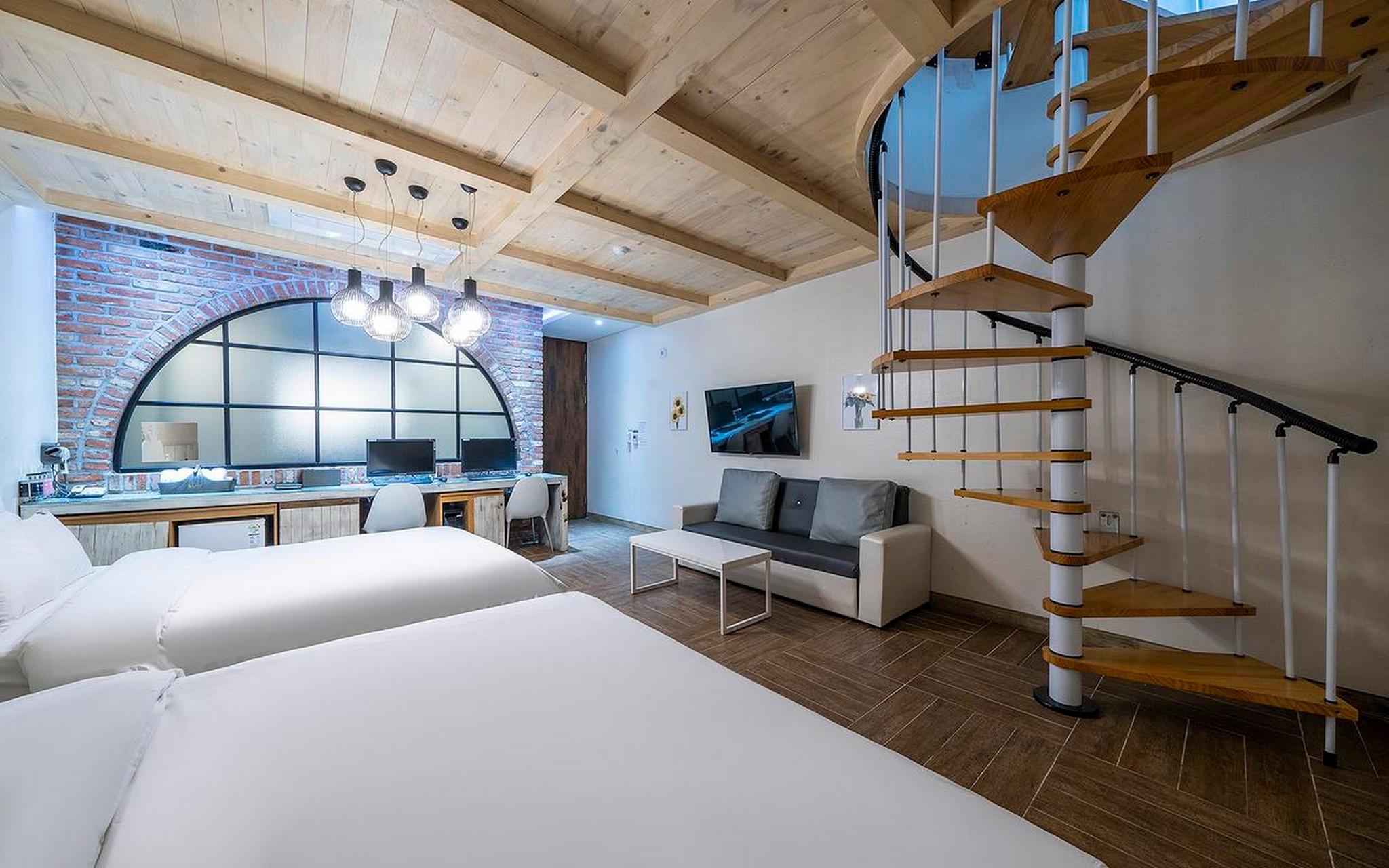 군산 호텔 세인트 (Gunsan Hotel Saint)