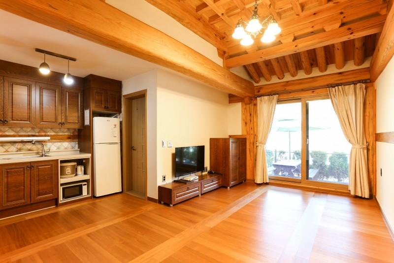 공주 솔향펜션 (Gongju Solhyang Pension)