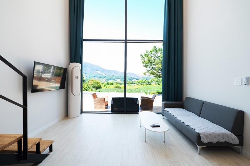 괴산 고은집펜션 (Goesan Goeunjip Pension)