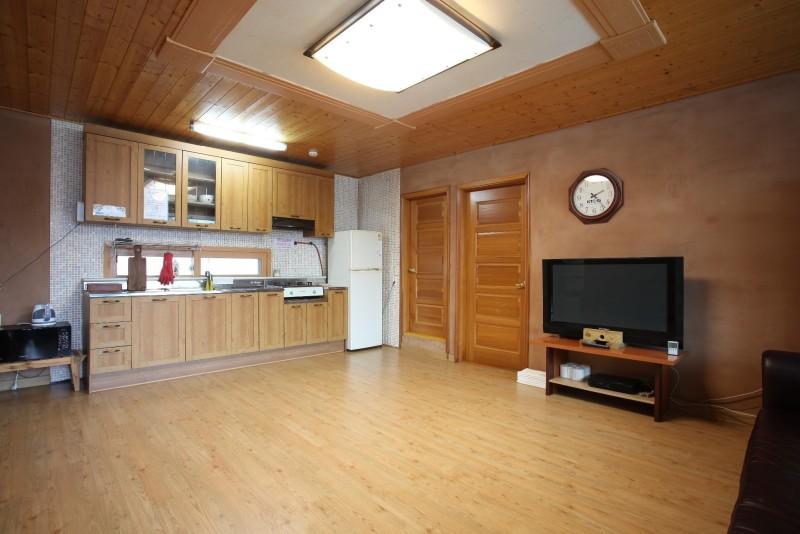 평창 봉평별빛펜션(휘닉스평창 4km 5분거리) (Pyeongchang Bongpyeong Starlight Pension (Phoenix Pyeongchang 4km 5 minutes away))