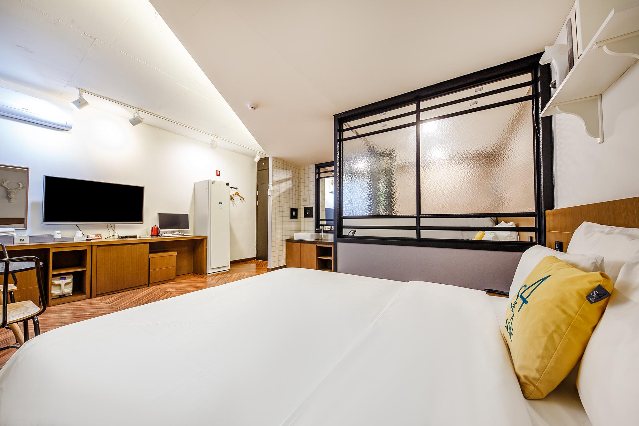 익산 포시즌호텔 (Iksan 4 Seasons Hotel)