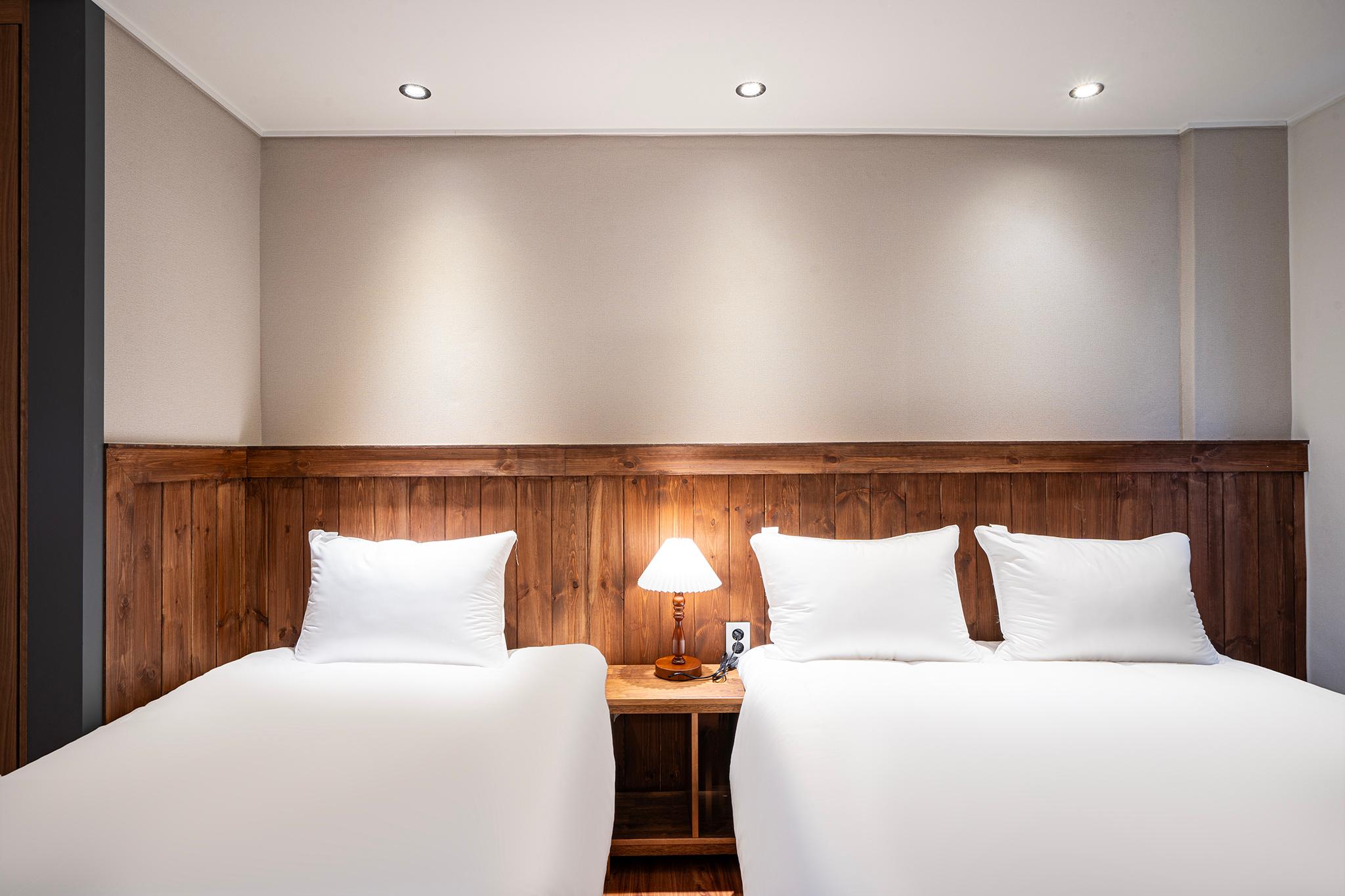 태백 온천 모텔 (Uljin Baekam Taebaek Hot Spring)