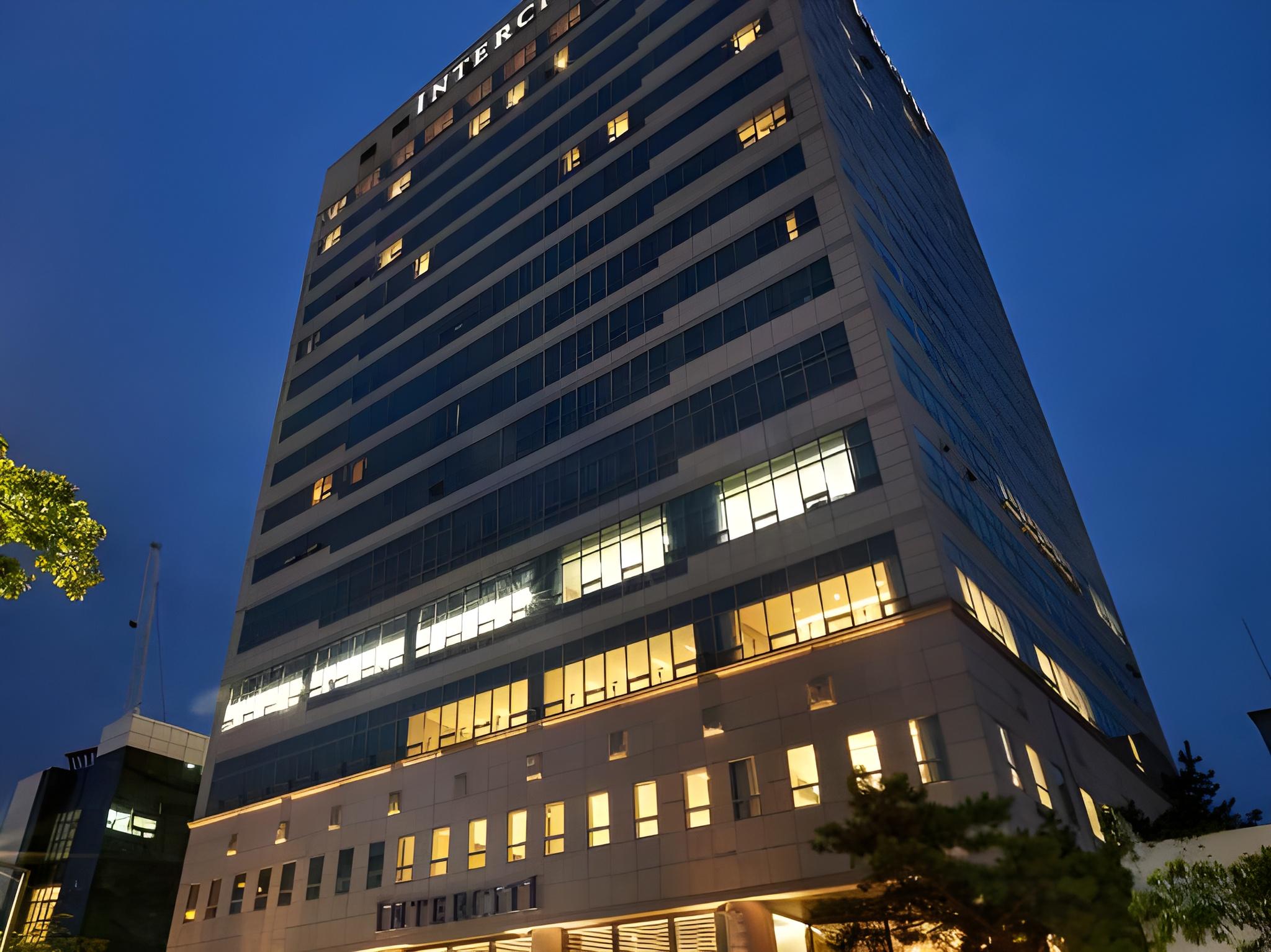 호텔 인터시티 (Hotel Interciti)