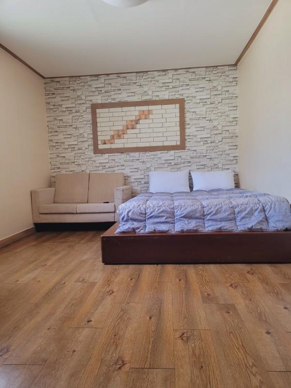 보은 속리산펜션모텔 (Boeun Songnisan Pension Motel)