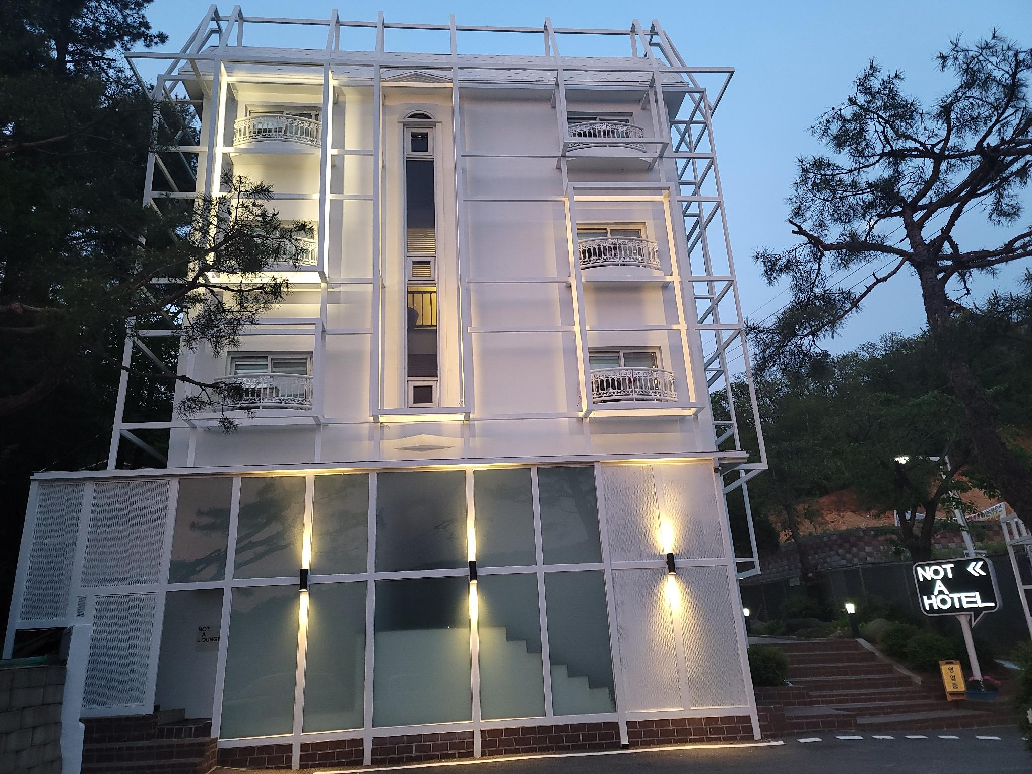 양평 NOT A HOTEL(나더호텔) (Yangpyeong NOT A Hotel)