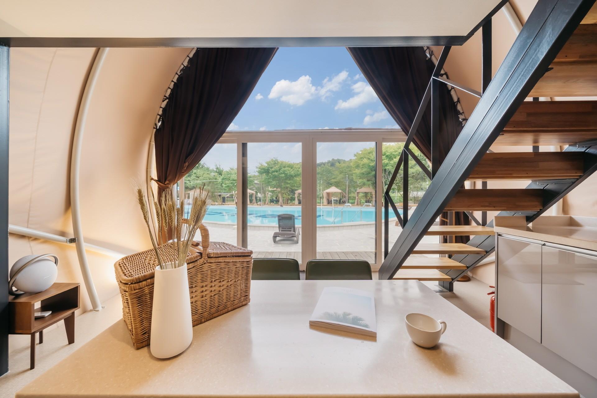 노마드 글램핑 (Nomad Glamping)