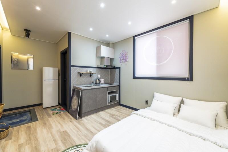 달빛아래 (Boryeong (Daecheon) Under the Moonlight)