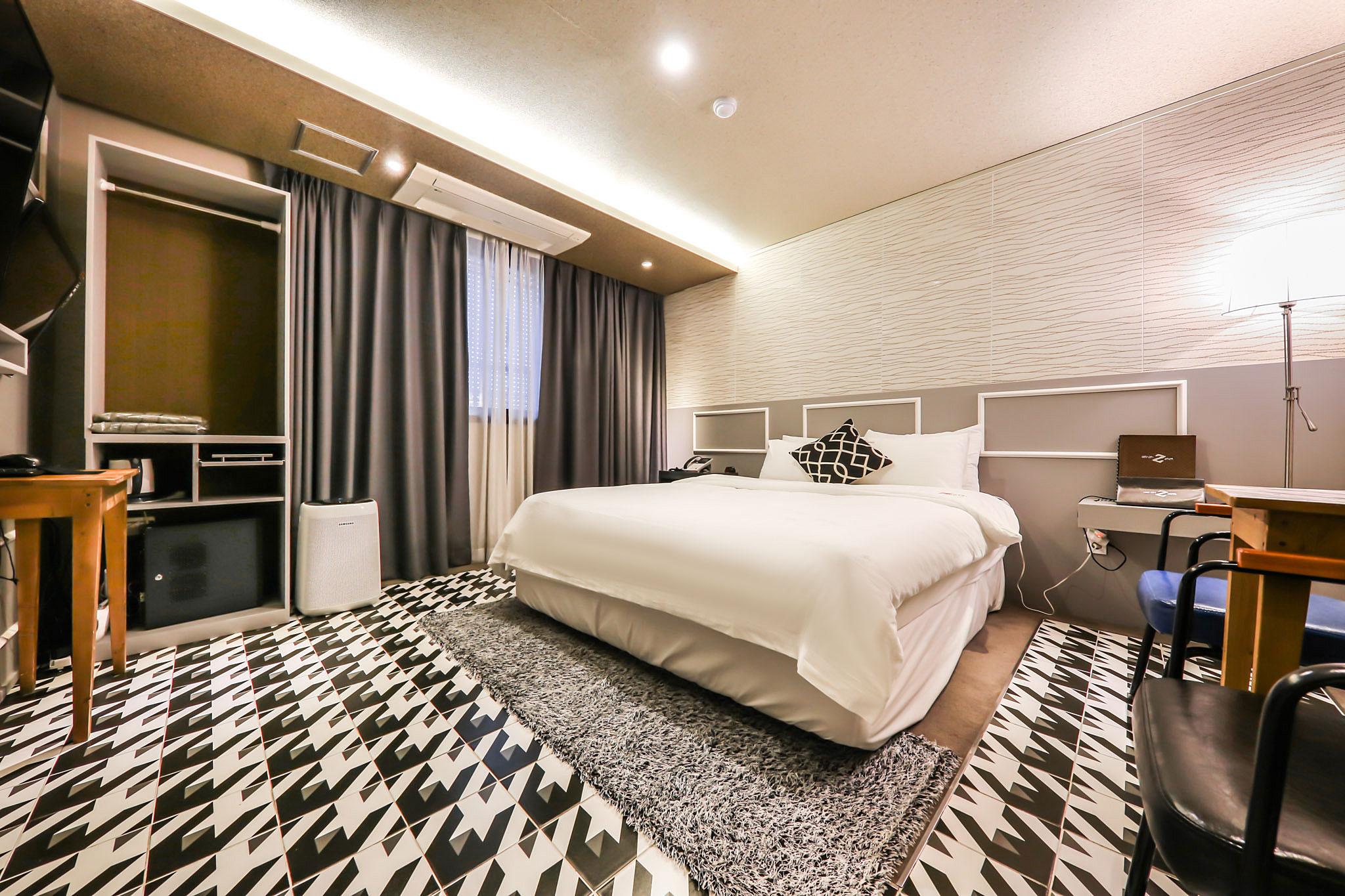 청주 Z HOTEL(제트호텔) (Cheongju Z HOTEL)