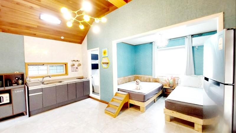 홍천 개팔자상팔자펜션(비발디파크 5분) (Hongcheon Gaepaljasangpalja Pension (5 minutes from Vivaldi Park))