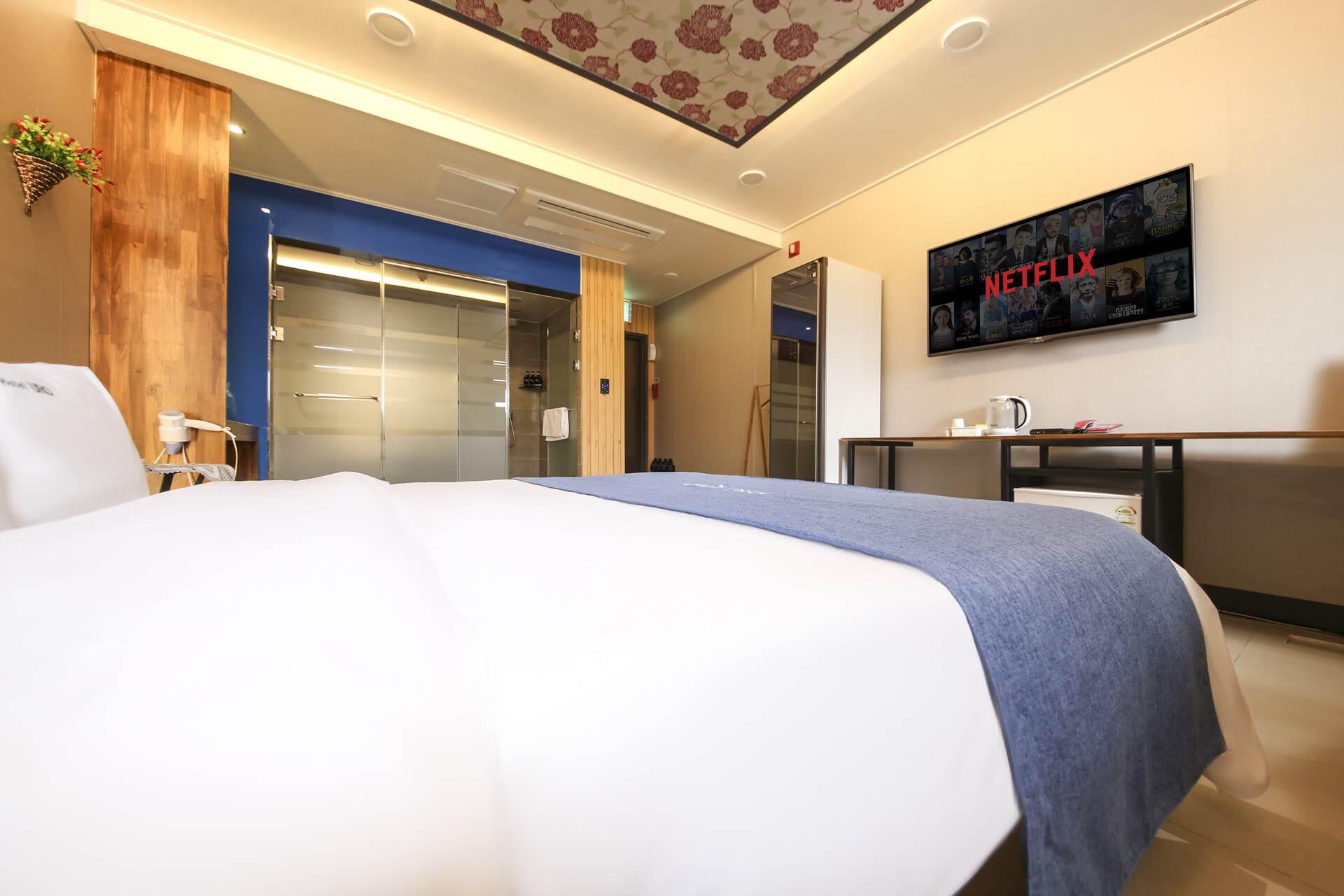 유로 무인텔 (Boeun Youro muintel)