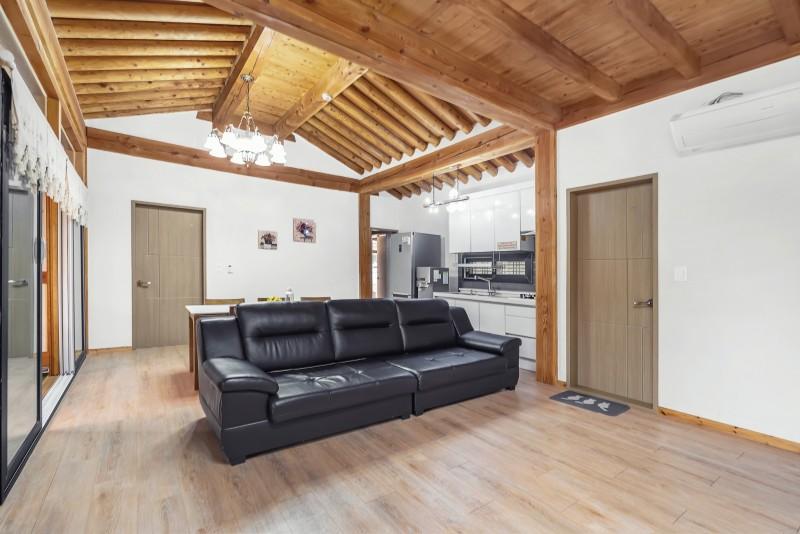 경주 신라한옥호텔풀빌라 (Gyeongju Shilla Hanok Hotel Pool Villa)