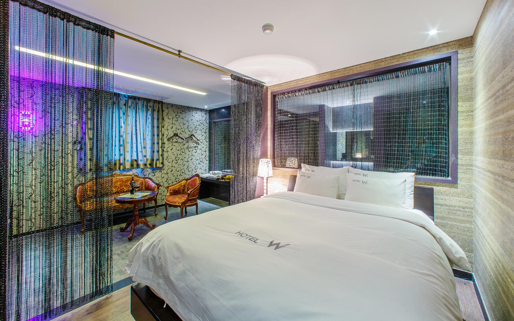 파주 W1호텔 (Paju W1 Hotel)