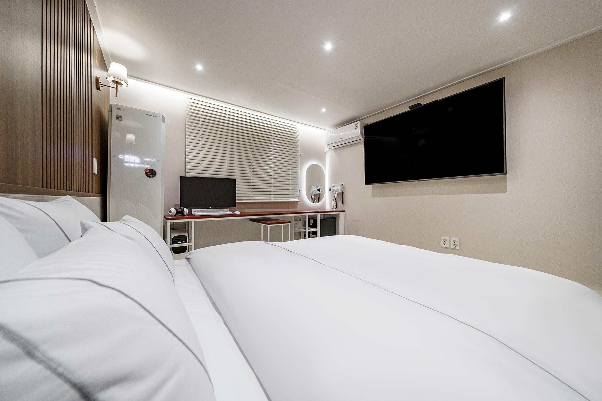 광주 첨단 YAJA 광주첨단점 (Gwangju High-tech YAJA Gwangju High-tech branch)