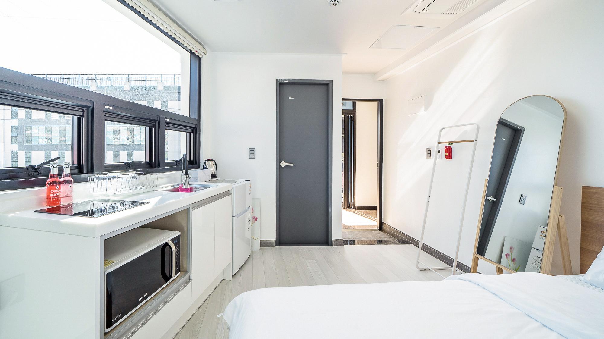 여수 낭만스테이 펜션 (Yeosu Nangmanstay pension)