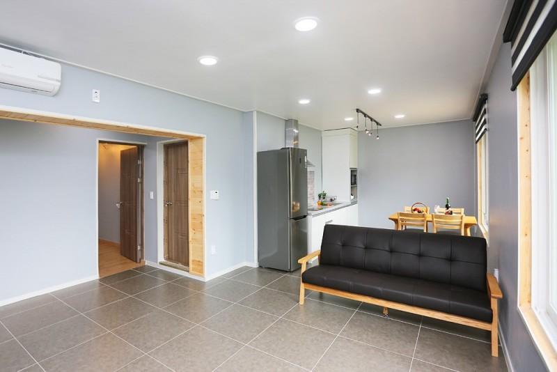 무주 덕유산숲펜션 (Muju Deogyusansup Pension)