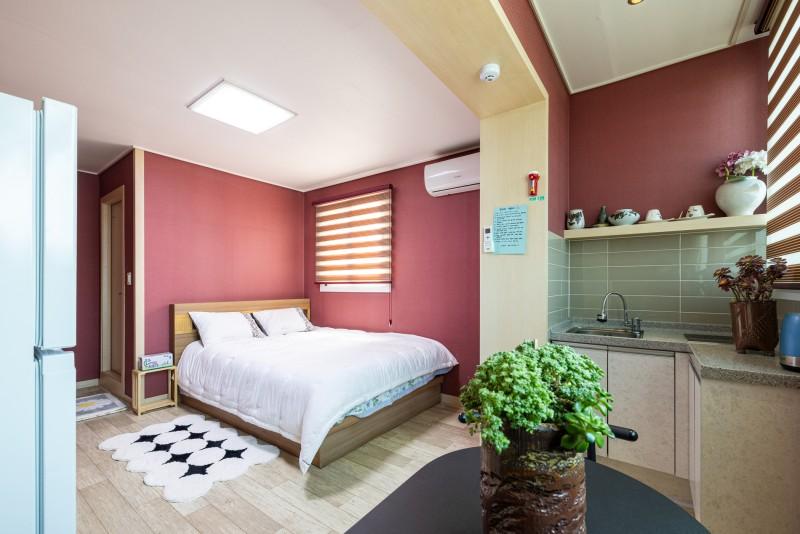 제부도 블루하우스펜션 (Jebudo Blue House Pension)